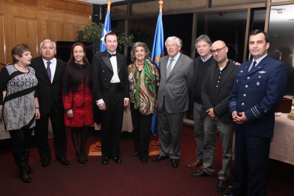 Alcaldesa Virginia Reginato, premiación Cámara Diputado FICVIÑA 2014 2