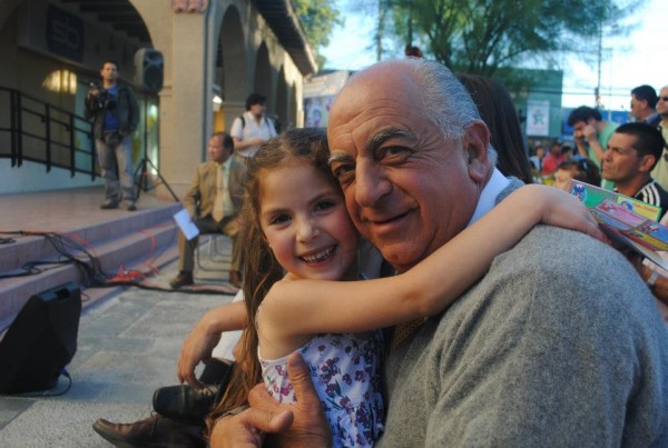 382155_484920208217543_689269204_n