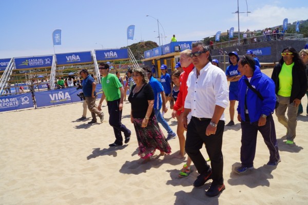 Alcaldesa Virginia Reginato, playa del deporte 1