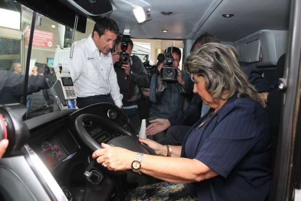 Alcaldesa Virginia Reginato - Seguridad Buses_03