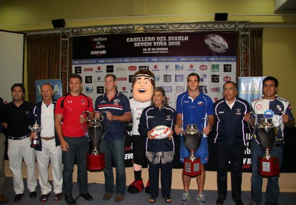 Alcaldesa Virginia Reginato, lanzamiento Seven 2015