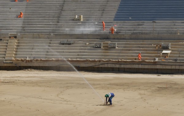 Alcaldesa Virginia Reginato riego 06