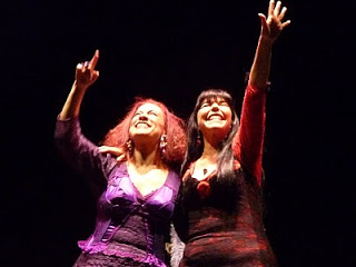 014 Teatro me desordeno amor Malucha Pinto