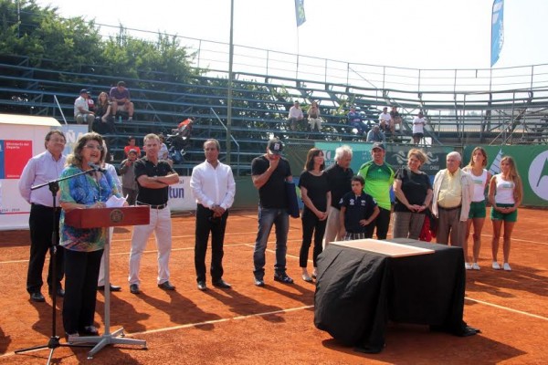 Alcaldesa Virginia Reginato, club tenis Nicolás Massú, 2