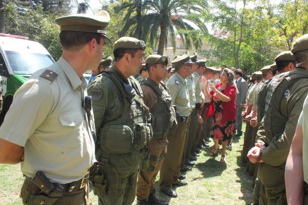 Alcaldesa Virginia Reginato, tenencia carabineros Qta vergara 2
