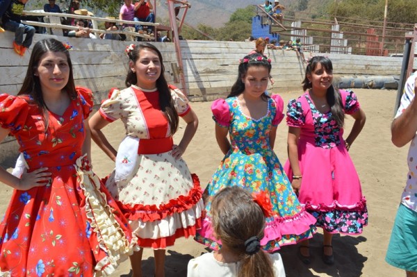 Las cuatro candidatas a Reinas de Carnaval de Quebrada Alvarado 2015