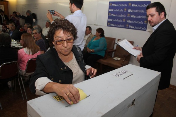 Alcaldesa Virginia Reginato - Constitución COSOC_02