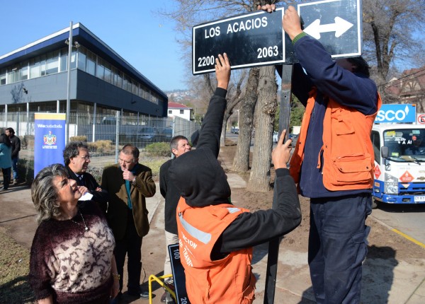 Alcaldesa Virginia Reginato, reposición señales transito 3