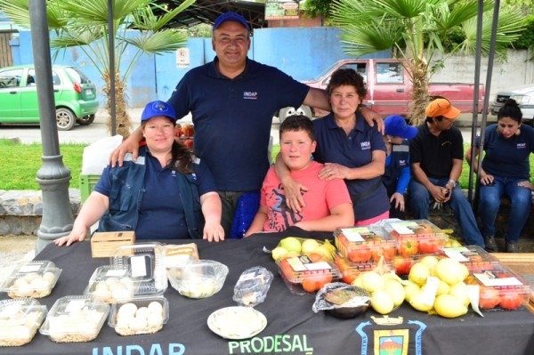 Diversos productos del campo habrá en la agro feria
