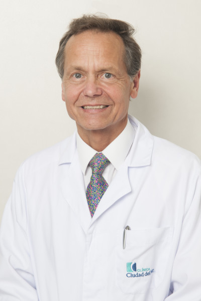 Dr. Andrés Botinelli, cirujano CCdM