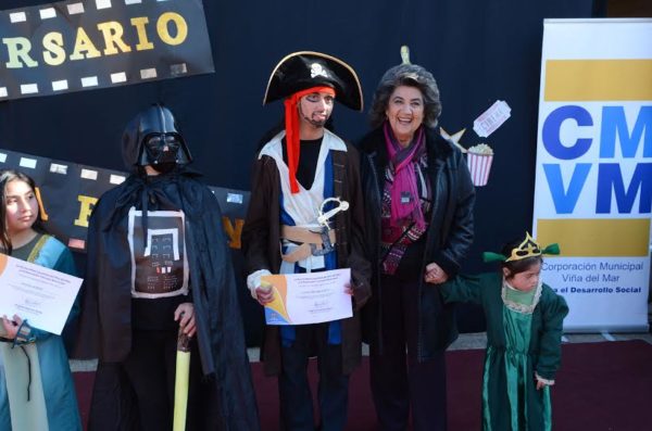 Alcaldesa Virginia Reginato, aniversario 42 escuela Rapa Nui, 3