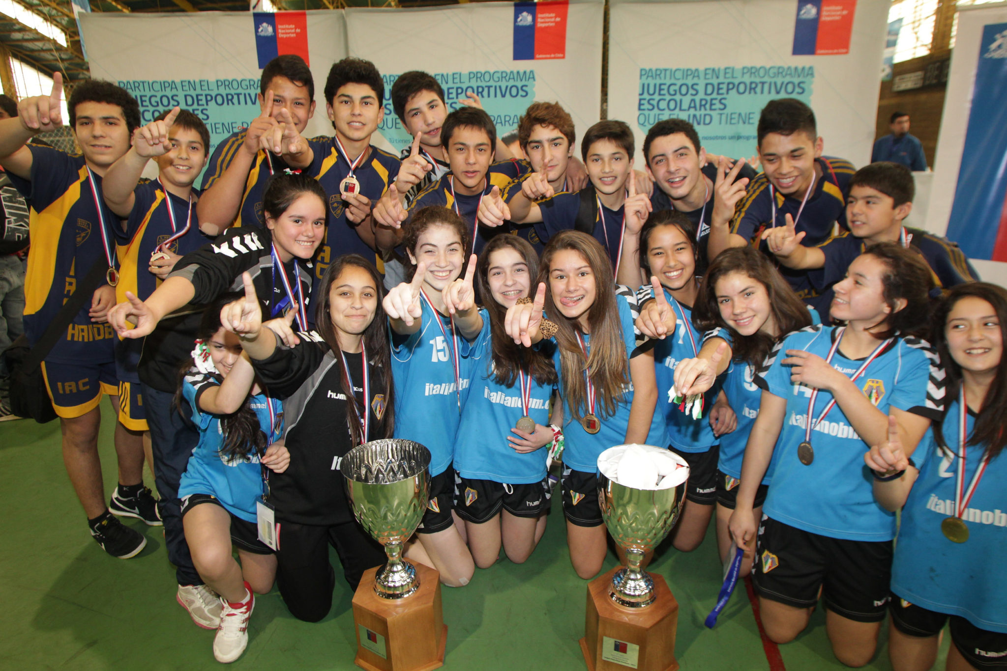 40 deportistas regionales viajarán al Sudamericano Escolar de Mar del Plata, Argentina