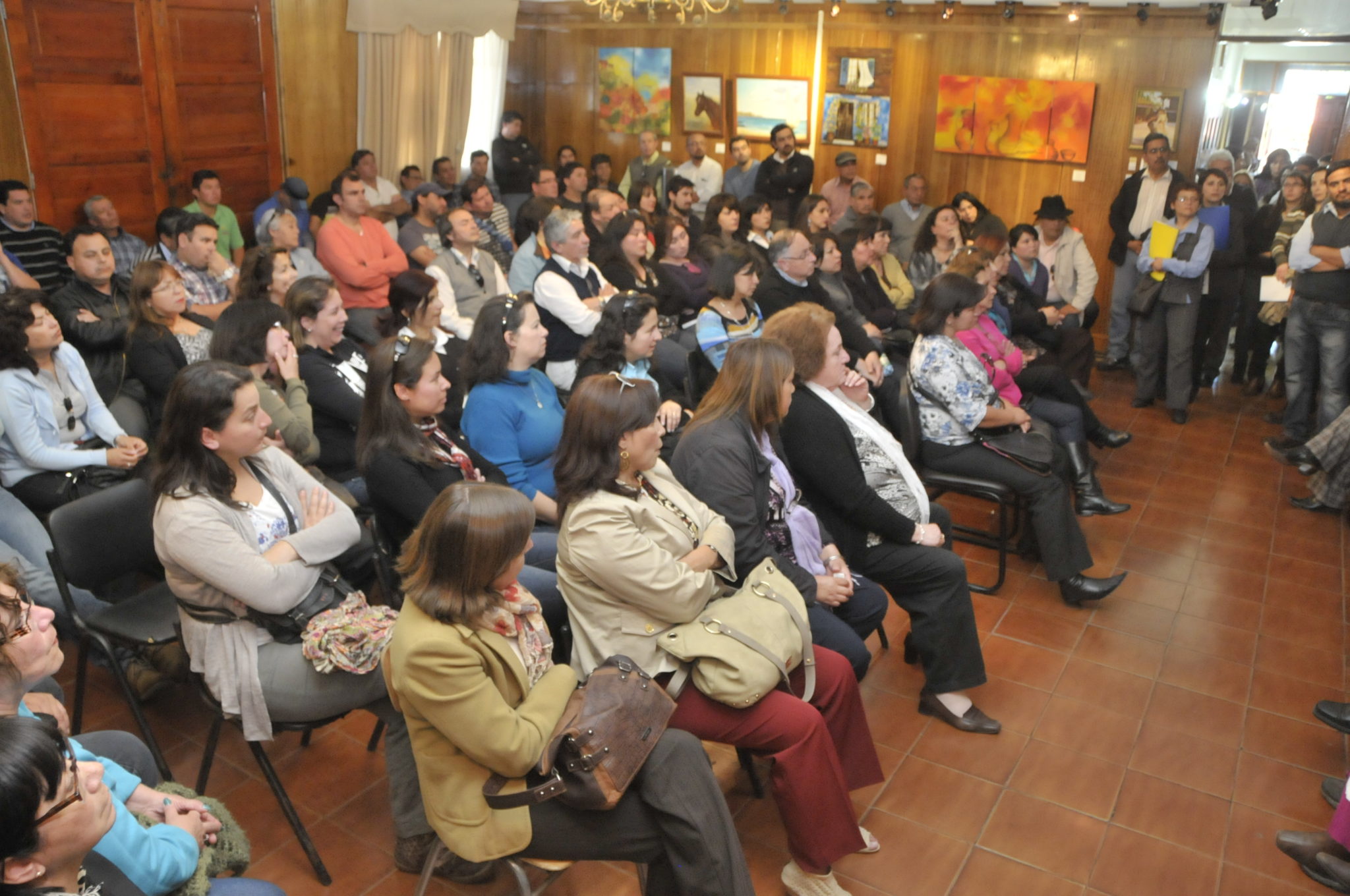 Funcionarios municipales retomaron sus actividades a contar de hoy