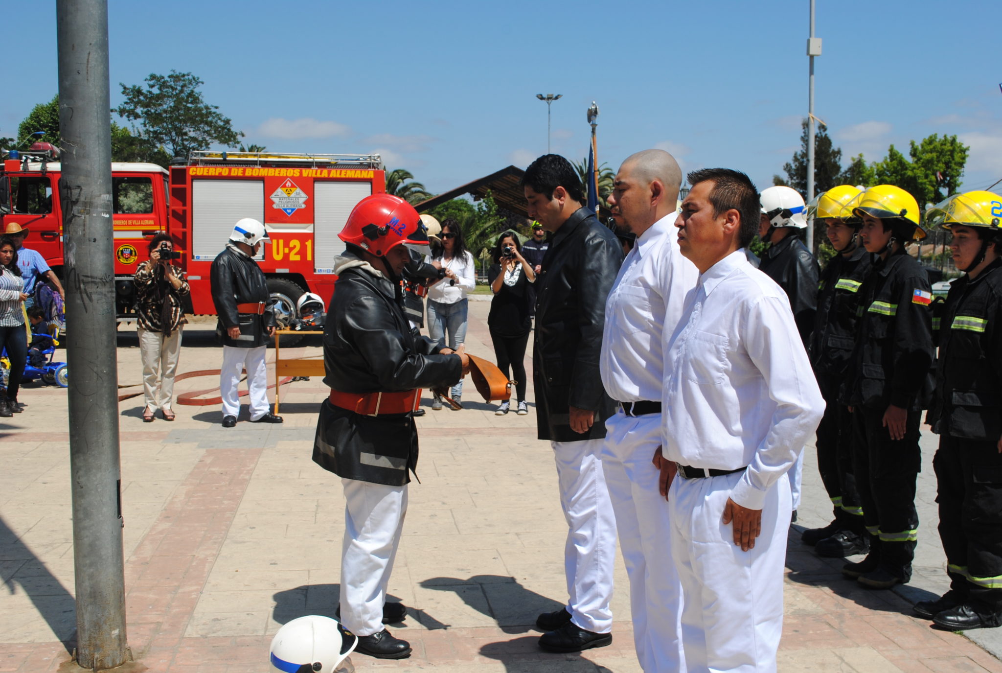 TRES NUEVOS INTEGRANTES PARA BOMBEROS DE VILLA ALEMANA