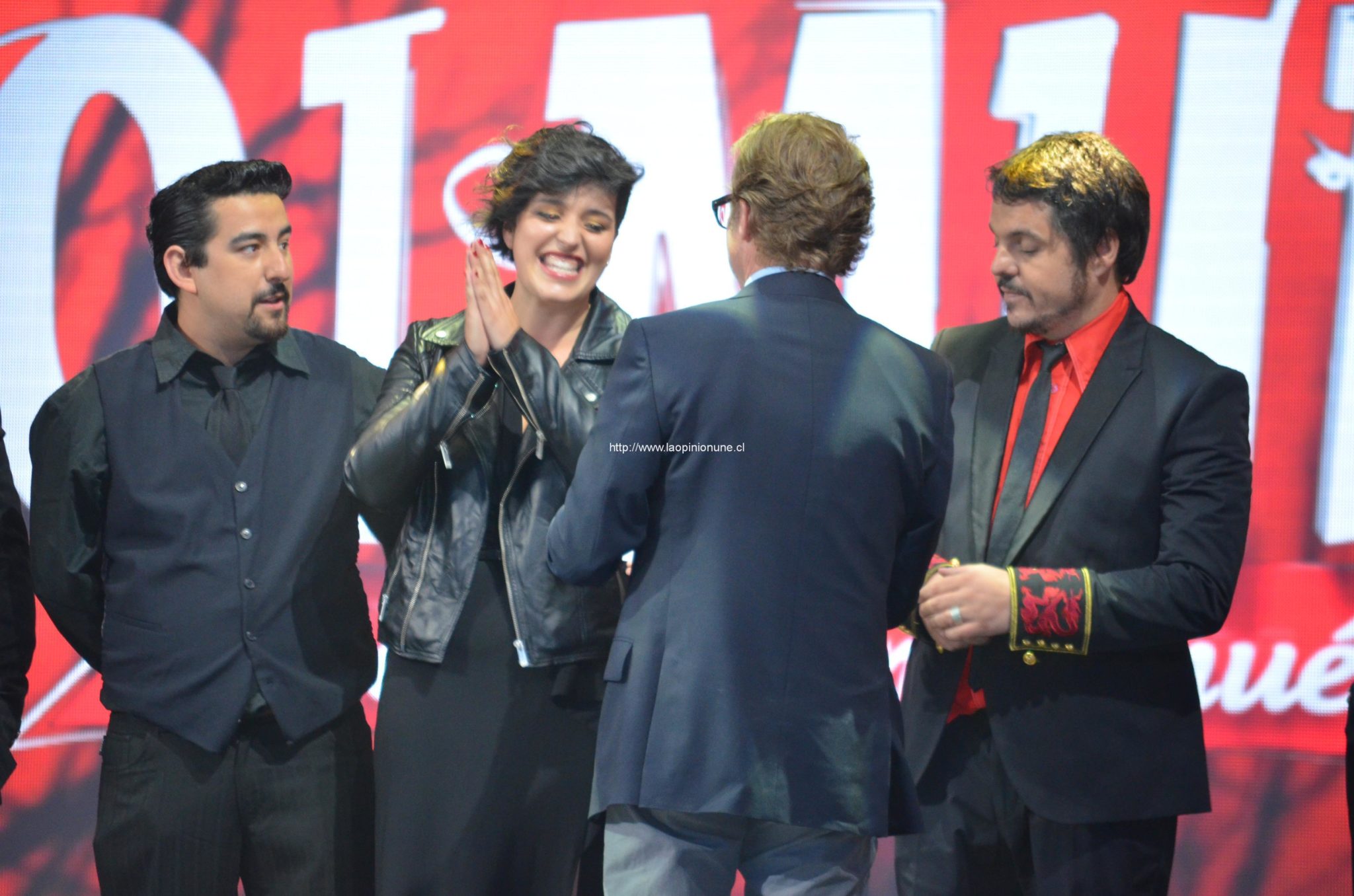 Con “Sube a nacer conmigo hermano”, Silvestre es el grupo ganador en Olmué 2014