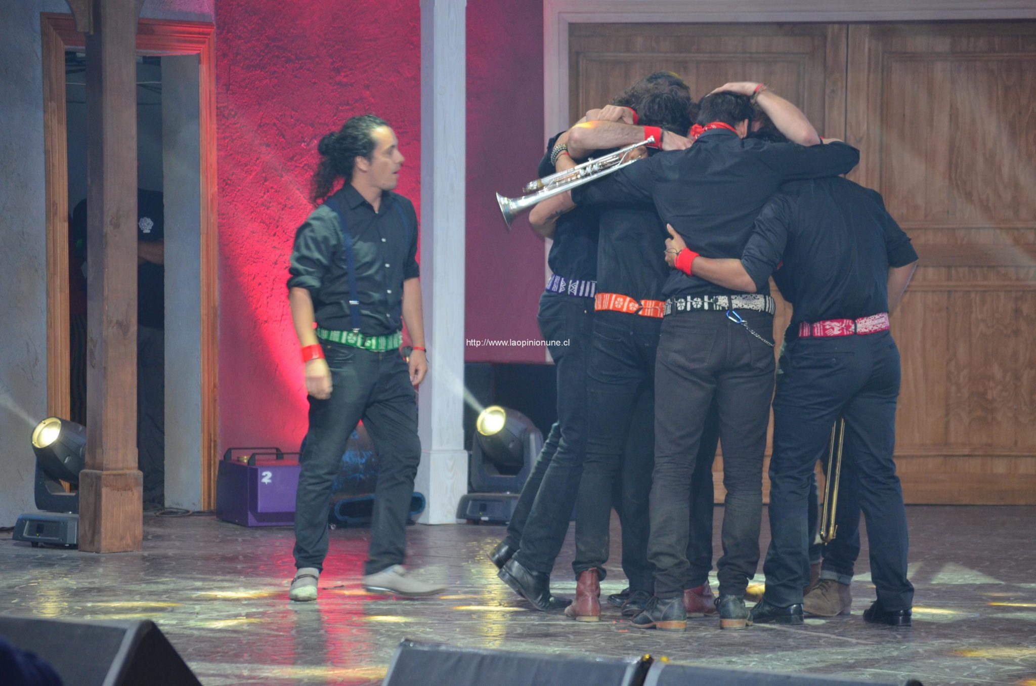 Con “Sube a nacer conmigo hermano”, Silvestre es el grupo ganador en Olmué 2014