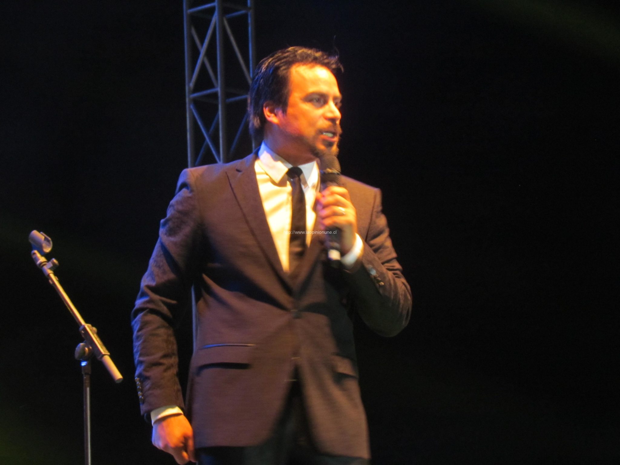 “Del Membrillo Soy” de Nicolás Zegers gana el Festival “Concón, un Canto al Mar”