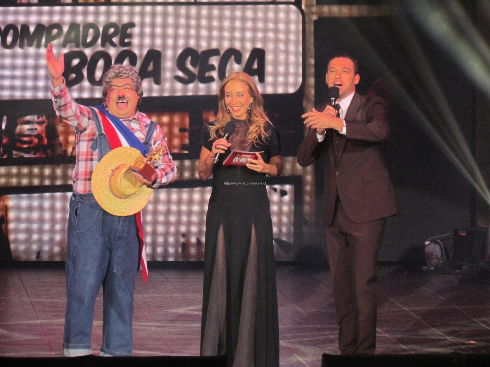 Humor, Competencia y baile en Olmué