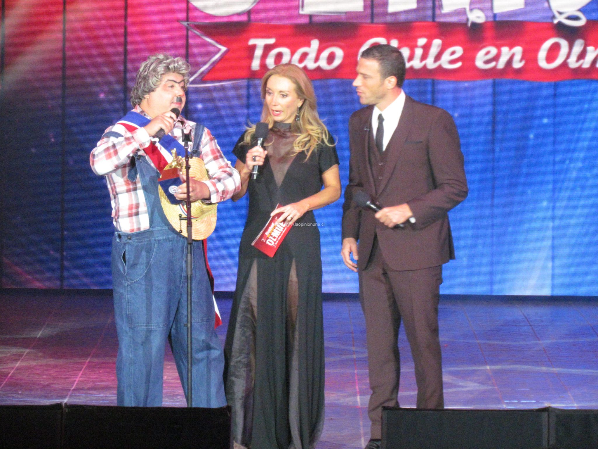 Humor, Competencia y baile en Olmué