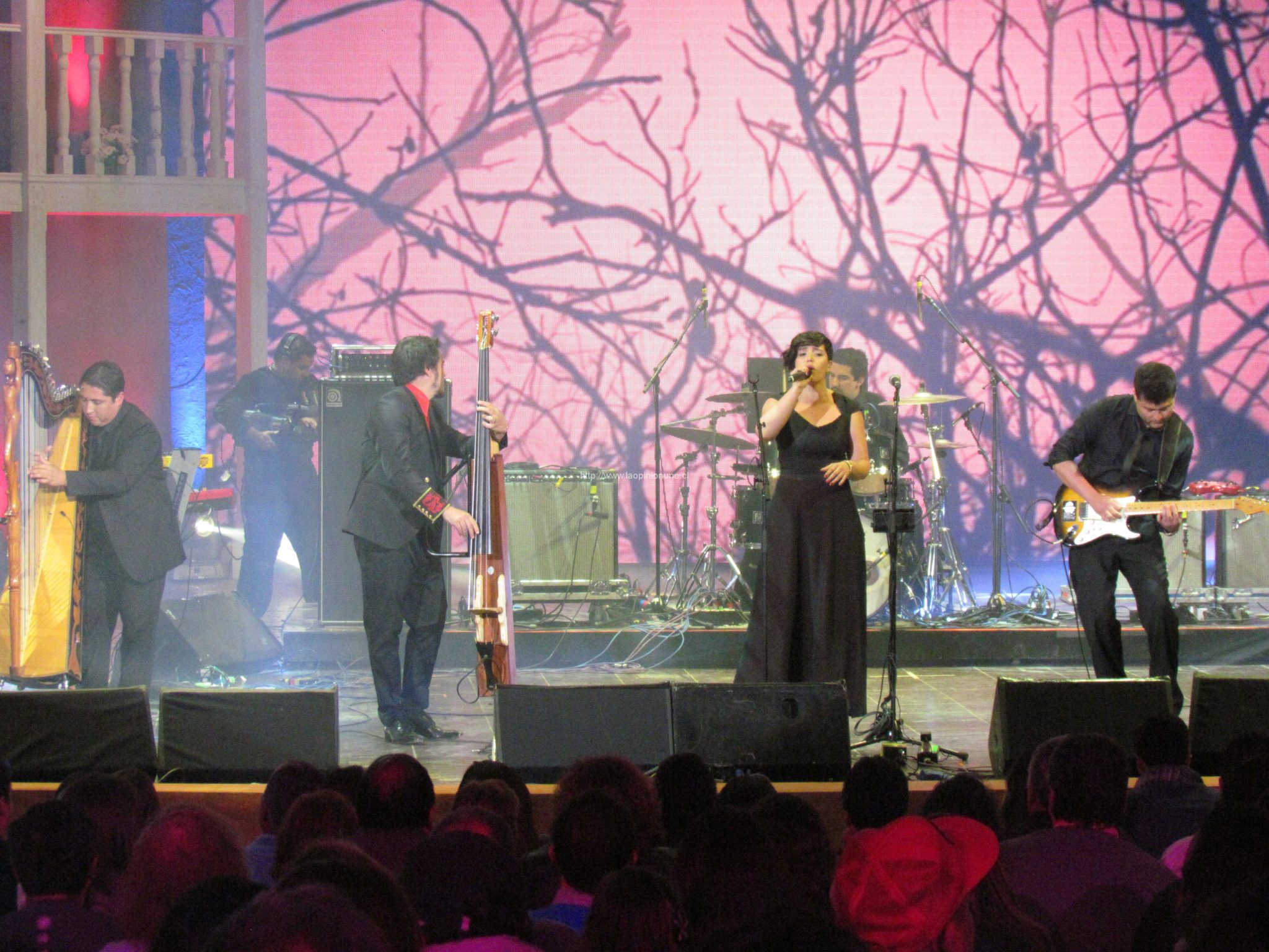 Humor, Competencia y baile en Olmué