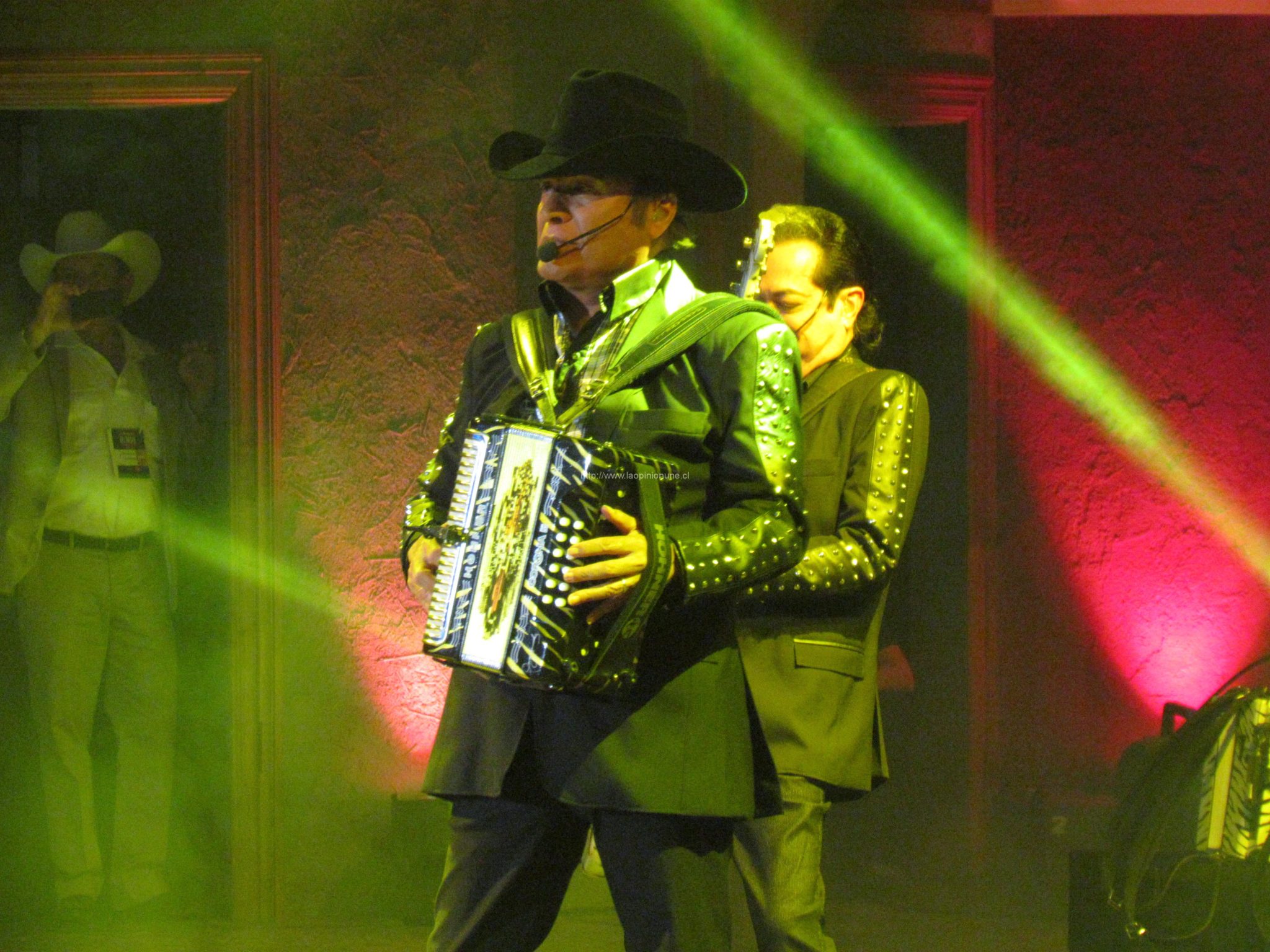 El éxito de Los Tigres del Norte y Álvaro Salas en el tercer día en Olmué 2014