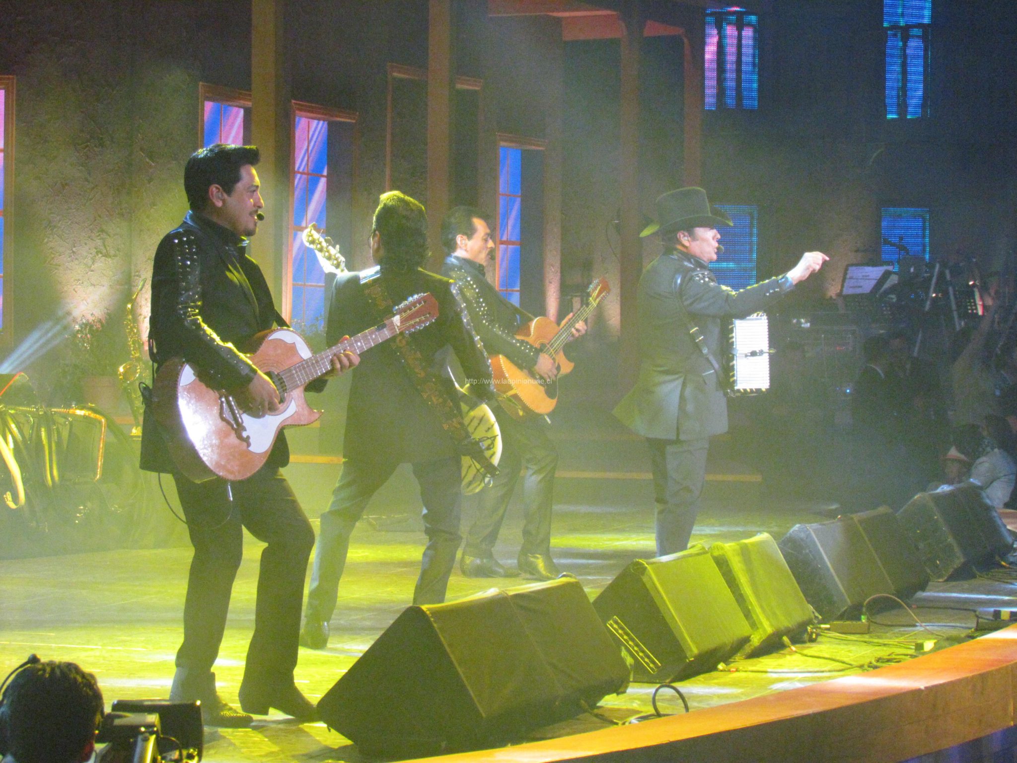 El éxito de Los Tigres del Norte y Álvaro Salas en el tercer día en Olmué 2014