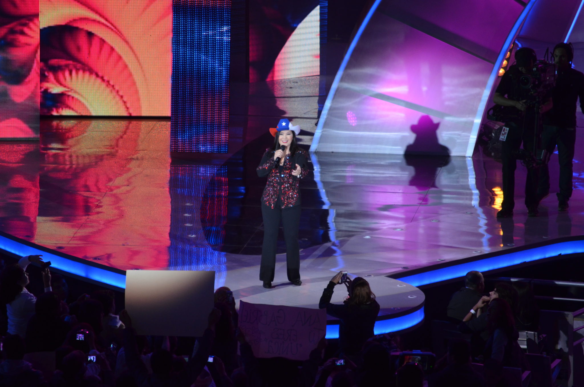 El monstruo al fin despertó en la tercera noche de Festival