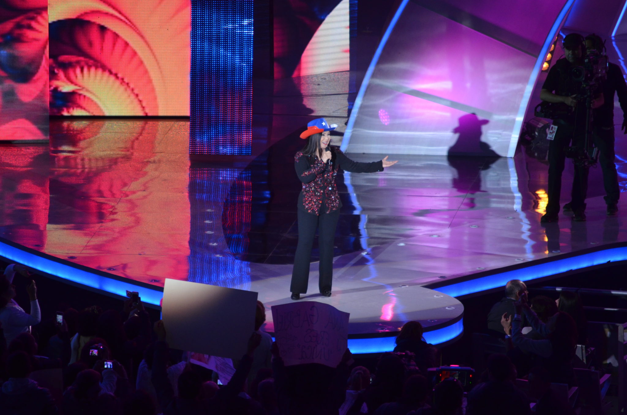 El monstruo al fin despertó en la tercera noche de Festival