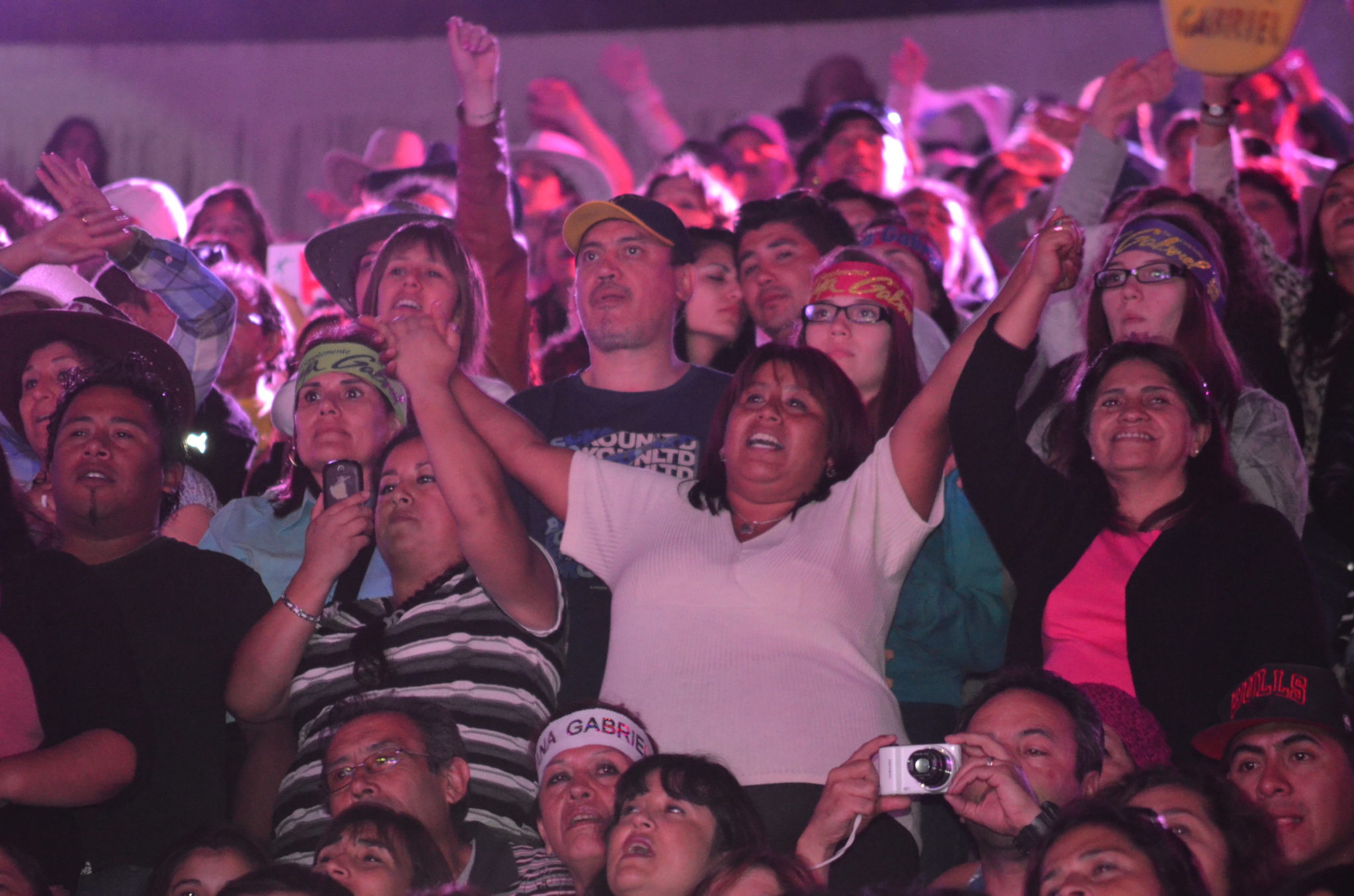 El monstruo al fin despertó en la tercera noche de Festival