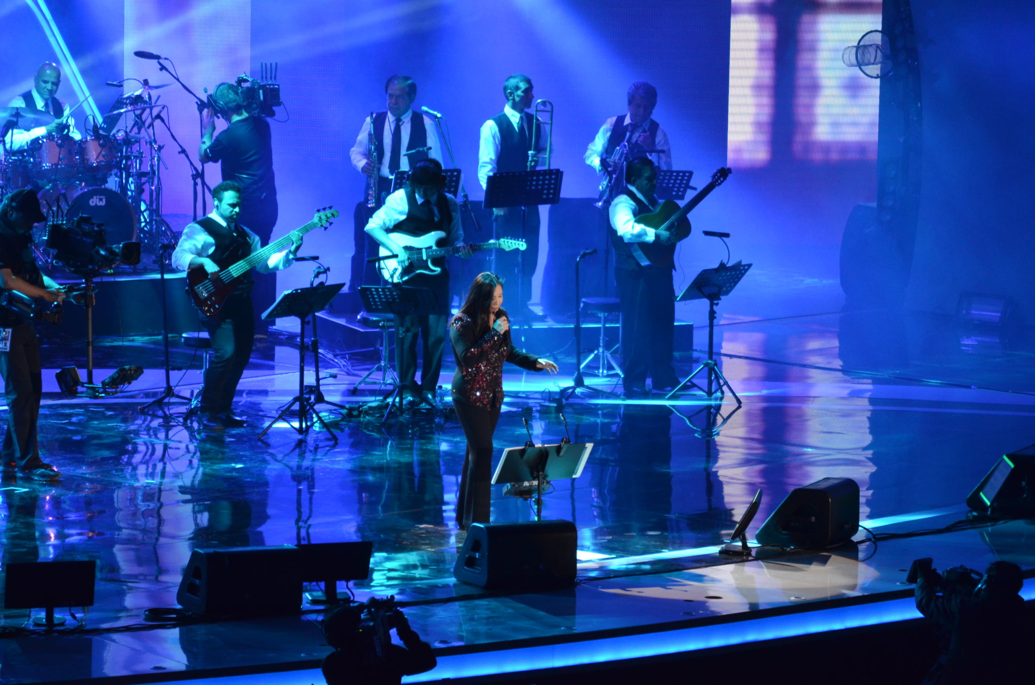 El monstruo al fin despertó en la tercera noche de Festival