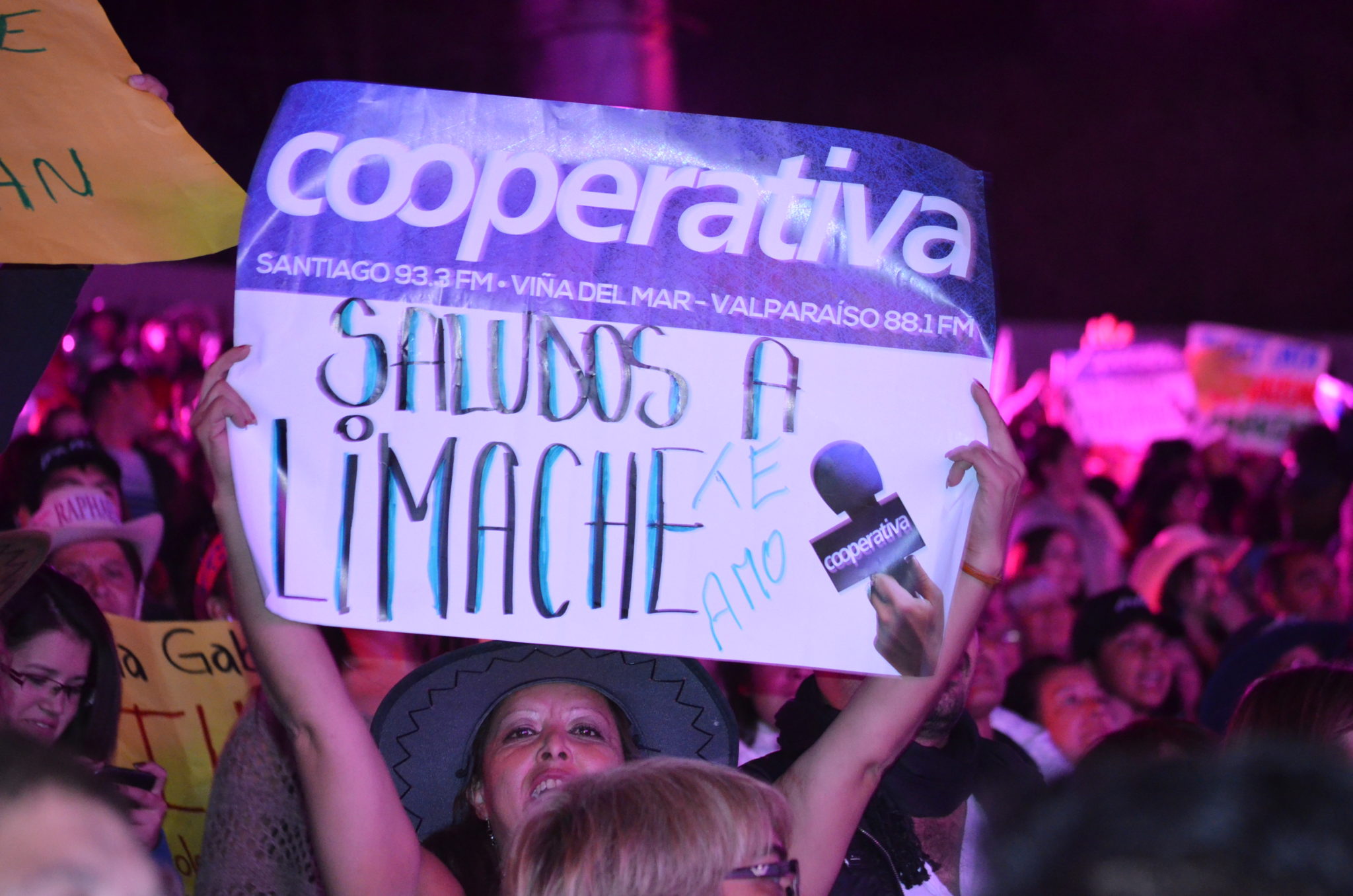 El monstruo al fin despertó en la tercera noche de Festival