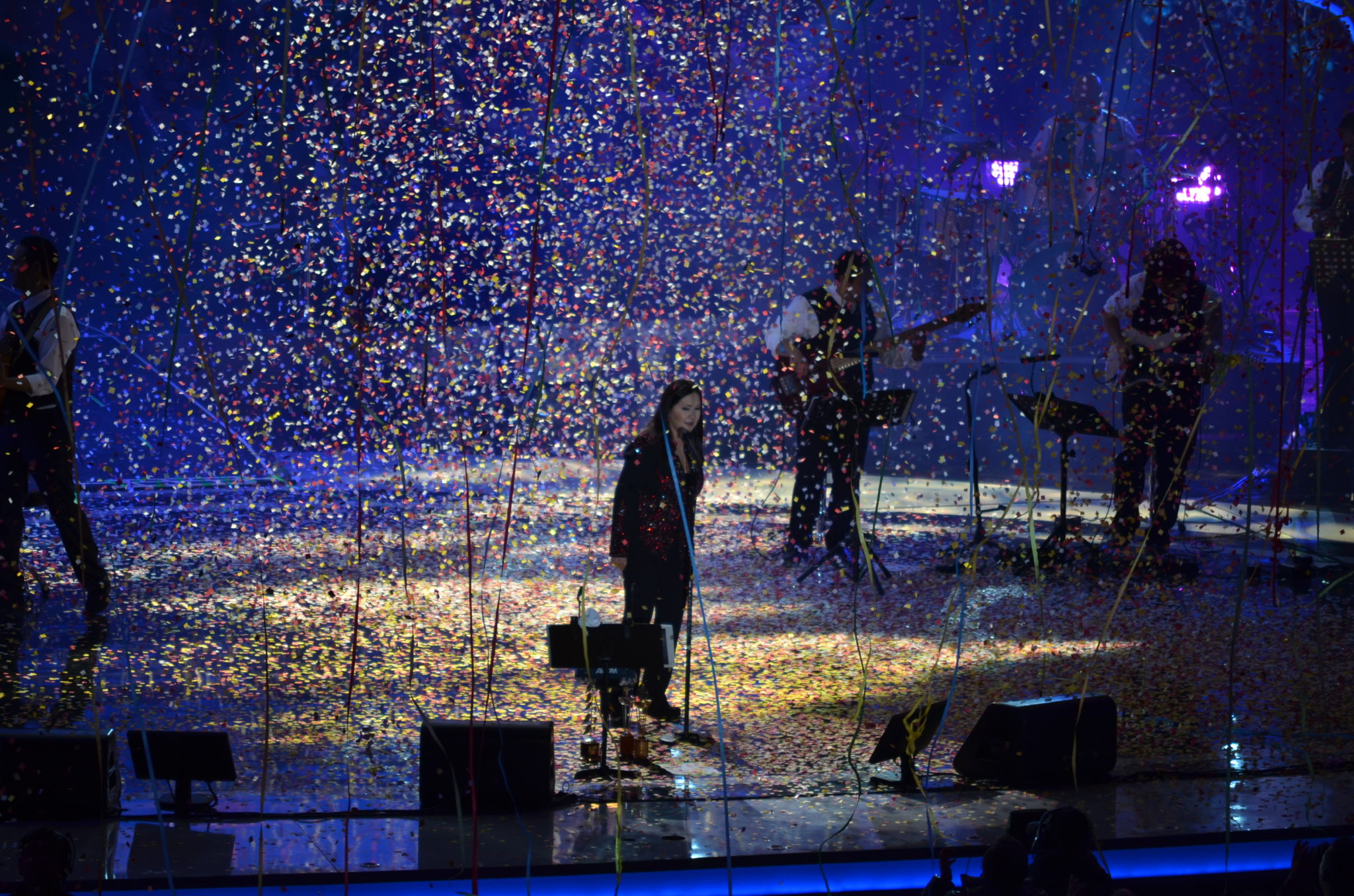 El monstruo al fin despertó en la tercera noche de Festival