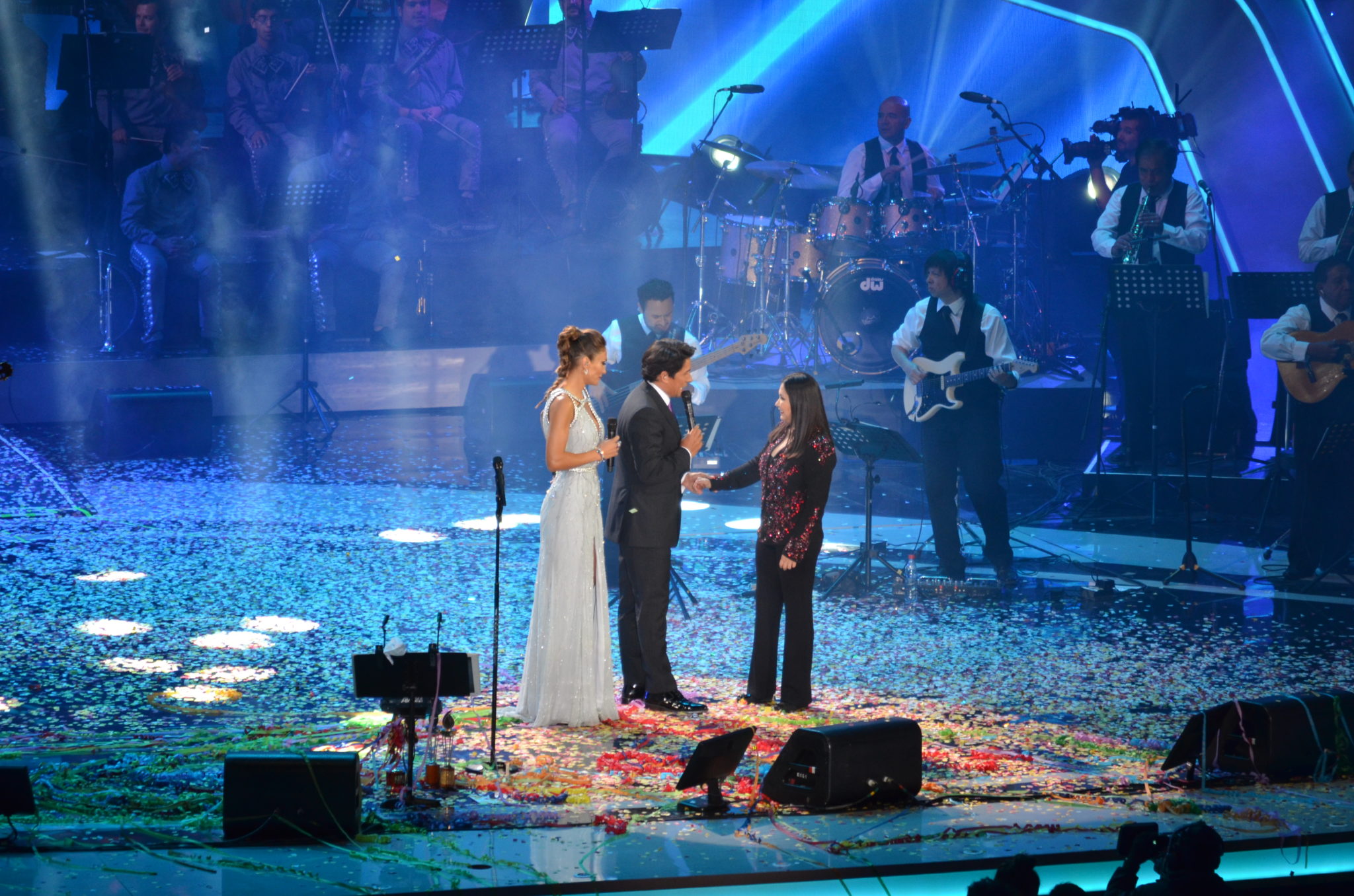 El monstruo al fin despertó en la tercera noche de Festival