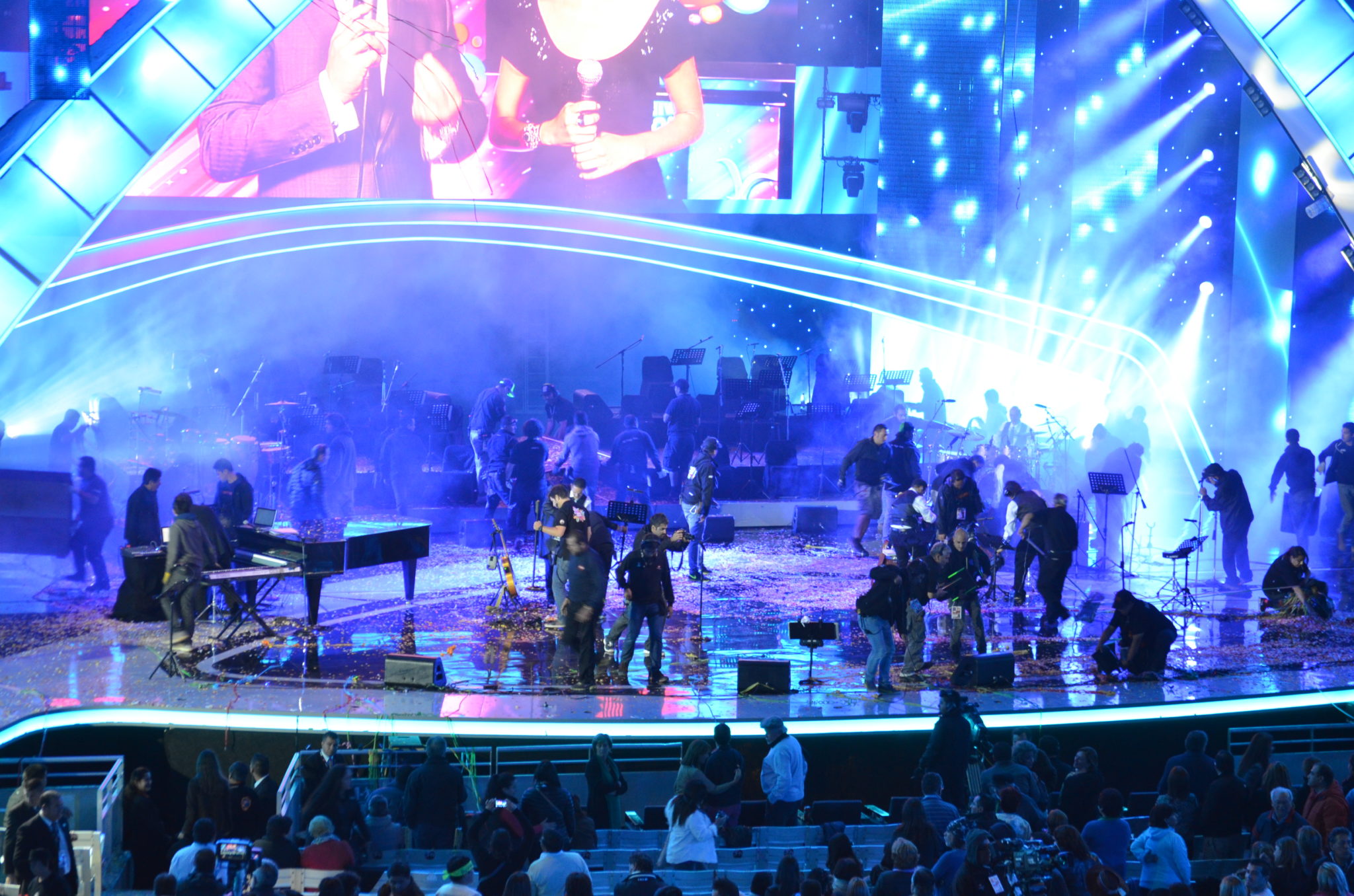 El monstruo al fin despertó en la tercera noche de Festival