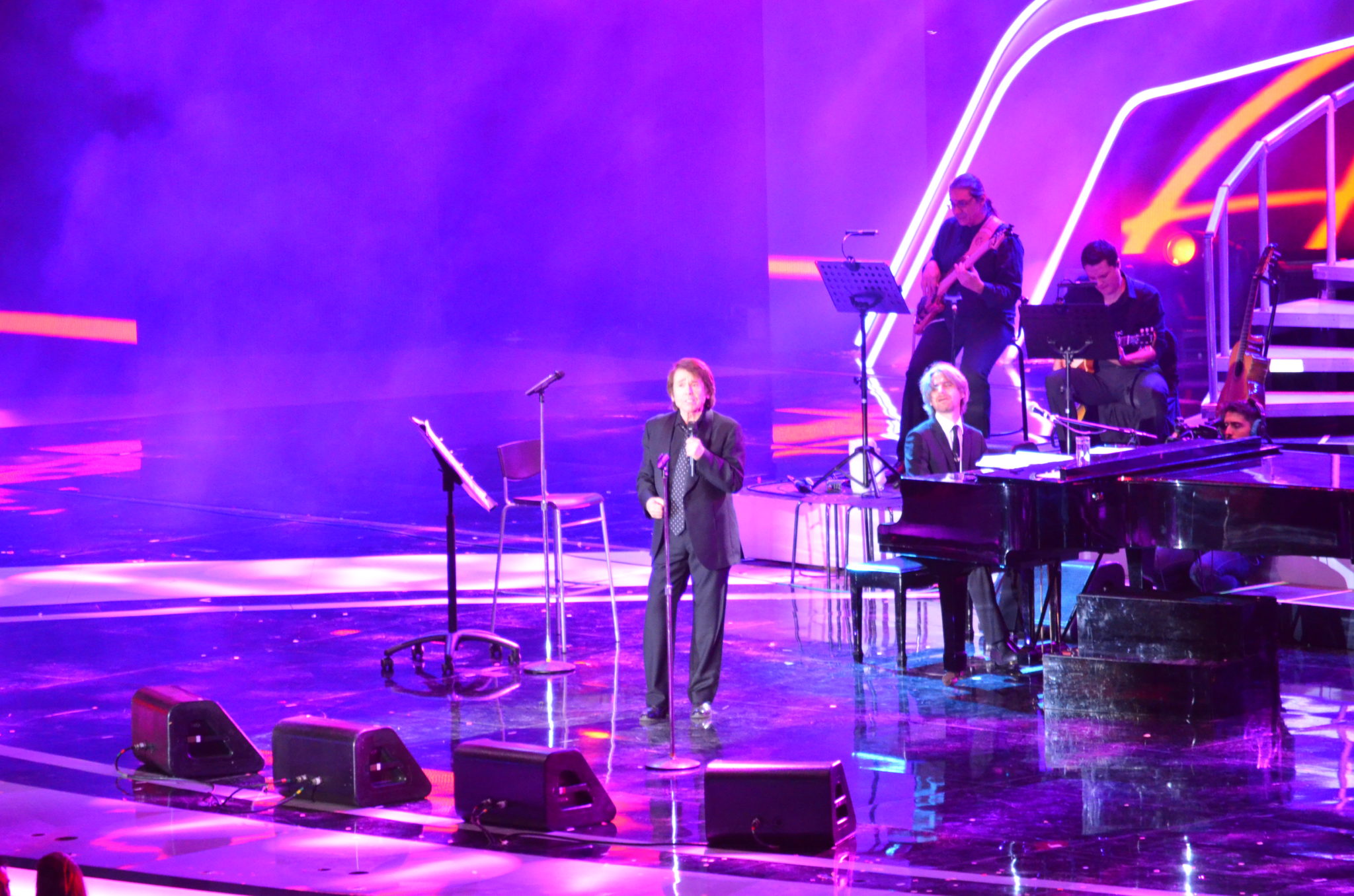 El monstruo al fin despertó en la tercera noche de Festival