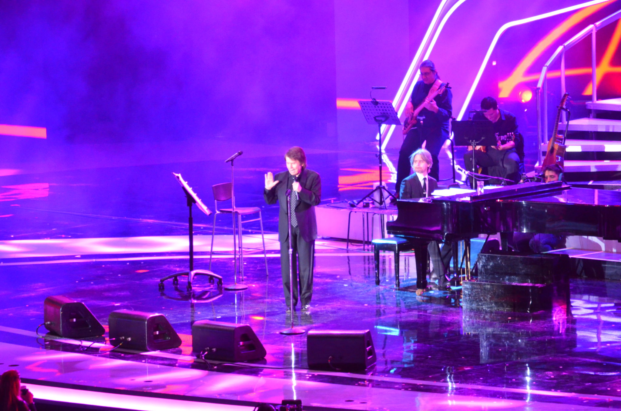 El monstruo al fin despertó en la tercera noche de Festival