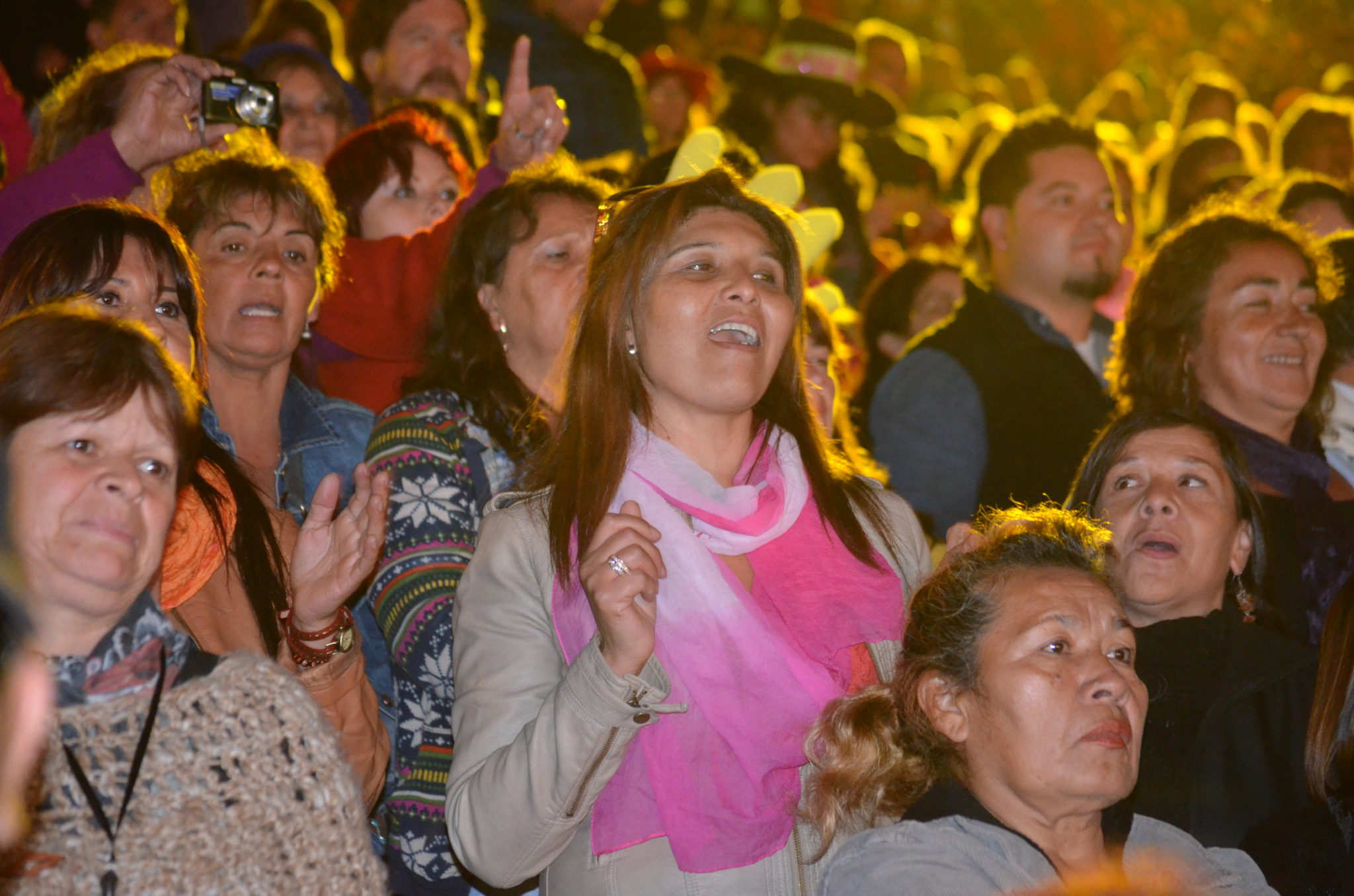 El monstruo al fin despertó en la tercera noche de Festival