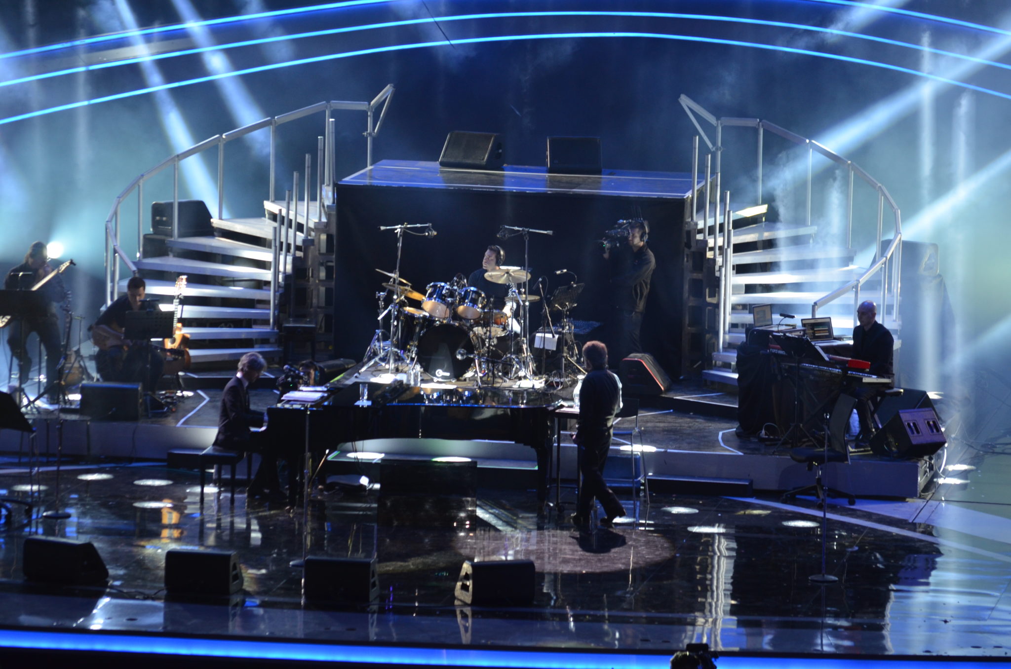 El monstruo al fin despertó en la tercera noche de Festival