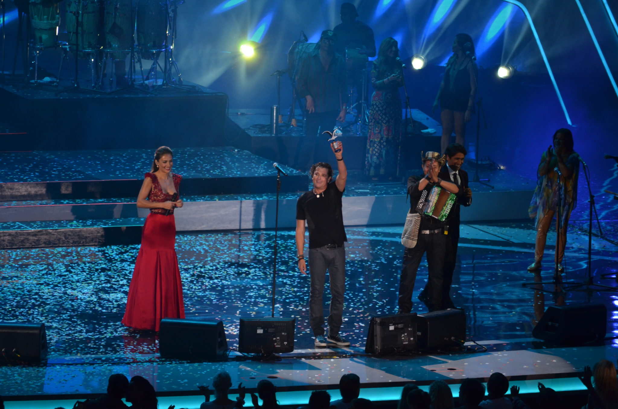 El reencuentro de La Ley y el vallenato de Carlos Vives arrasaron en la Quinta