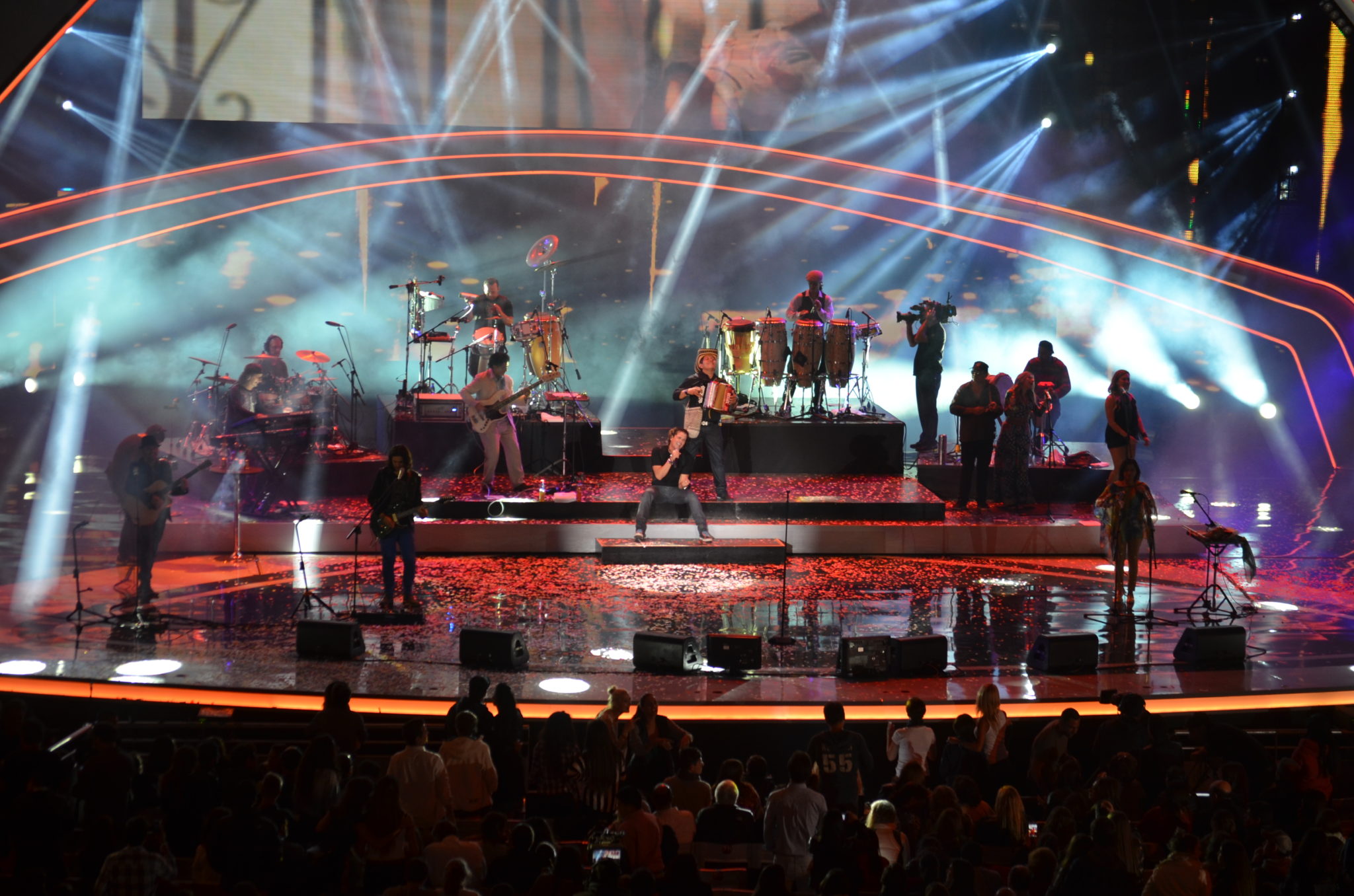 El reencuentro de La Ley y el vallenato de Carlos Vives arrasaron en la Quinta