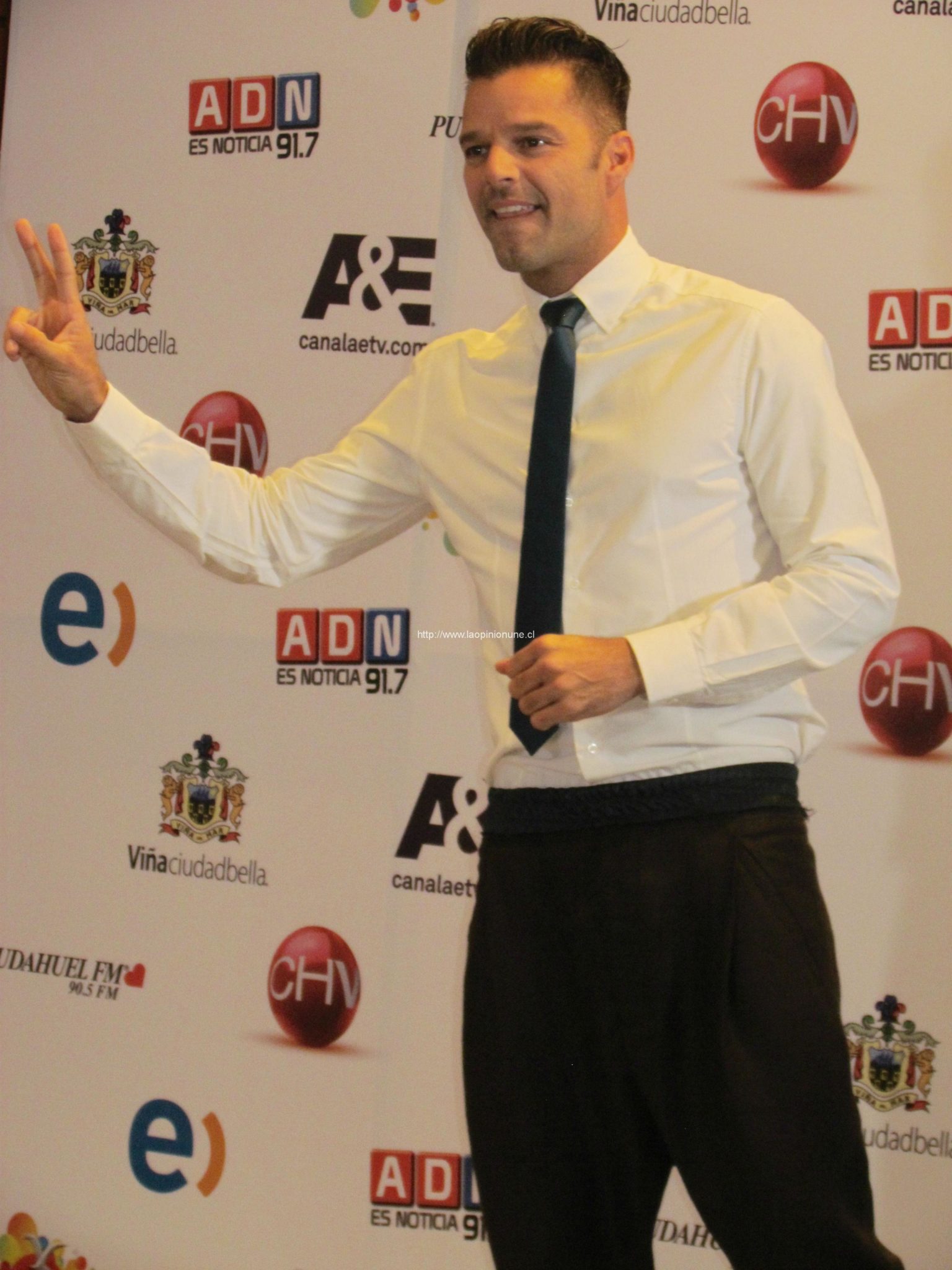 Ricky Martin en conferencia de prensa – Galería de Fotos