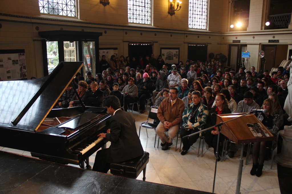 Viña del Mar premió la creatividad artística de personas con capacidades diferentes