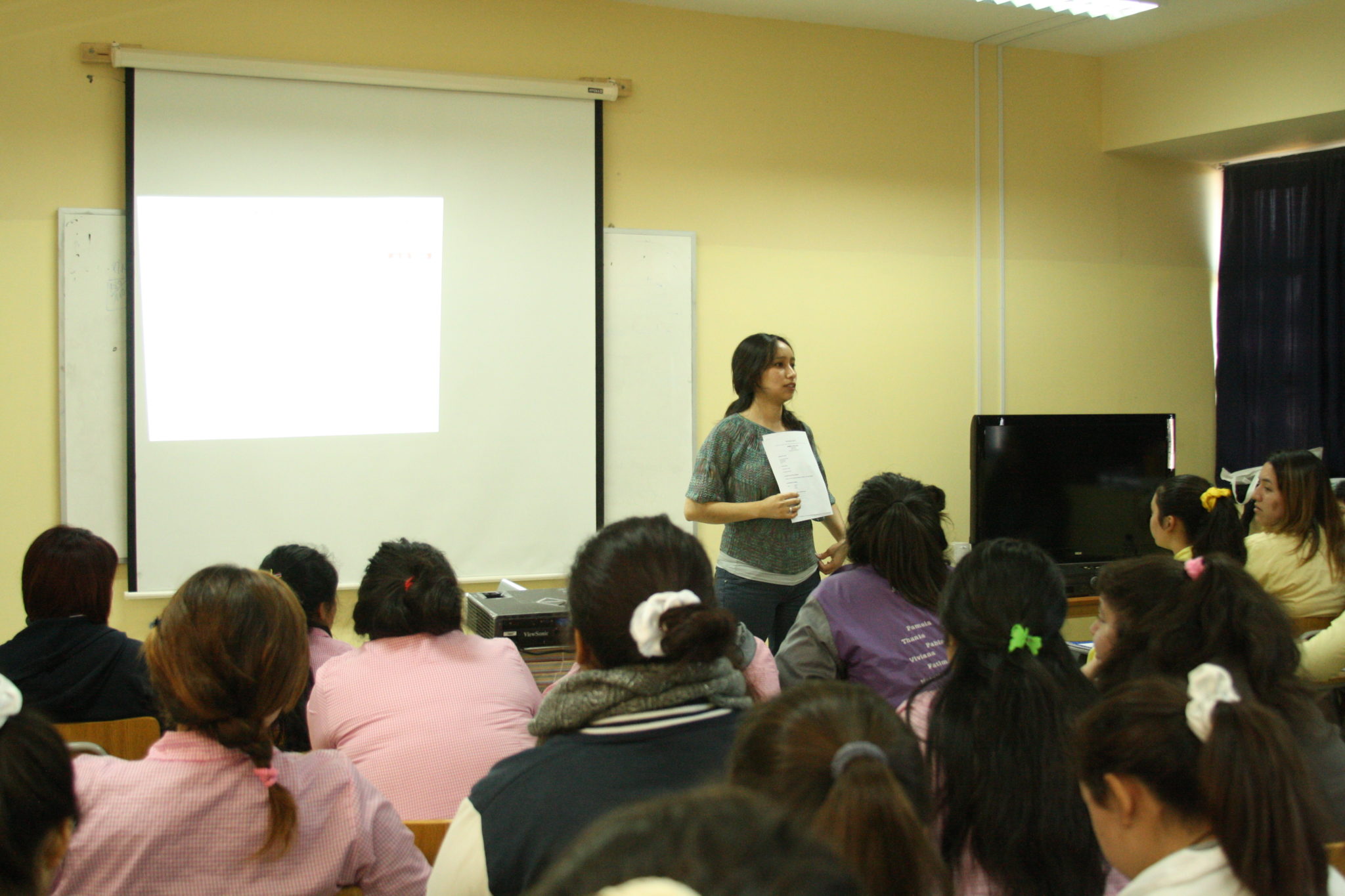 Alumnas del Liceo Técnico Femenino se capacitaron en Taller de Apresto Laboral