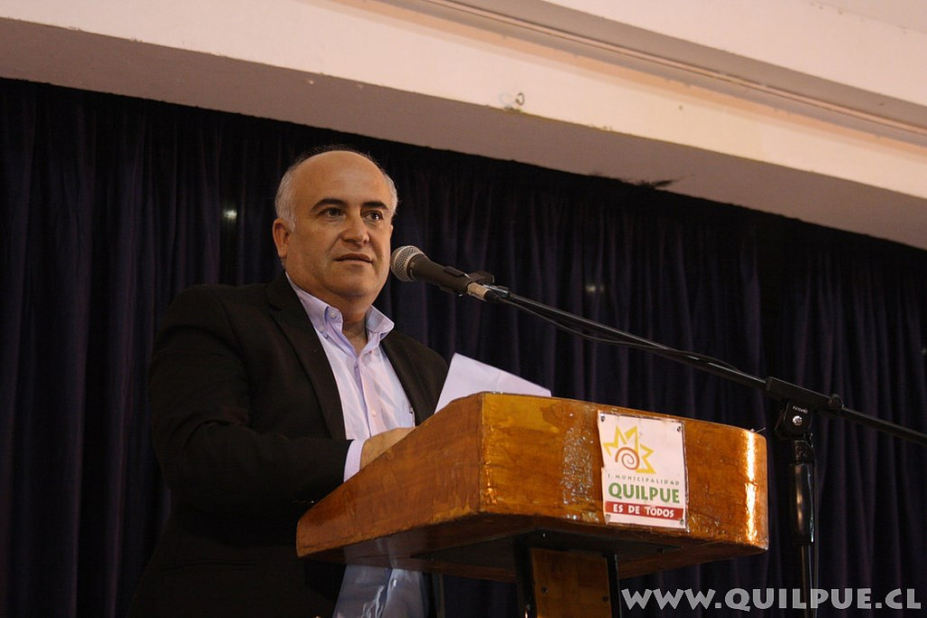 Alcalde descarta que se haya resuelto cierre de colegios municipales en Quilpué