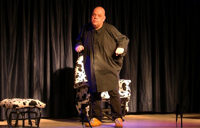 Con exitosa obra de Roberto Nicolini finalizó ciclo “Quilpué es Teatro”