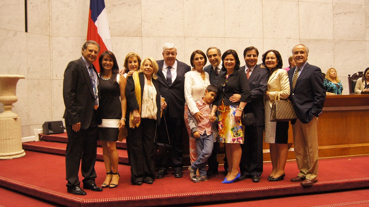 A un año de su muerte, lanzan libro sobre Gustavo Lorca Rojas