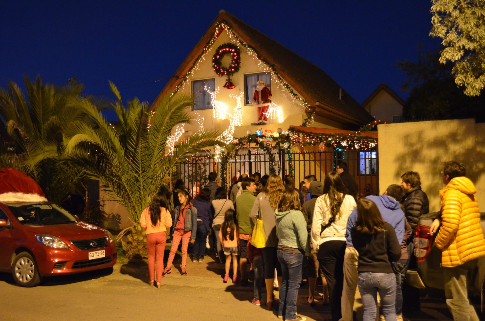 Hermosas casas adornan la Navidad en Villa Alemana