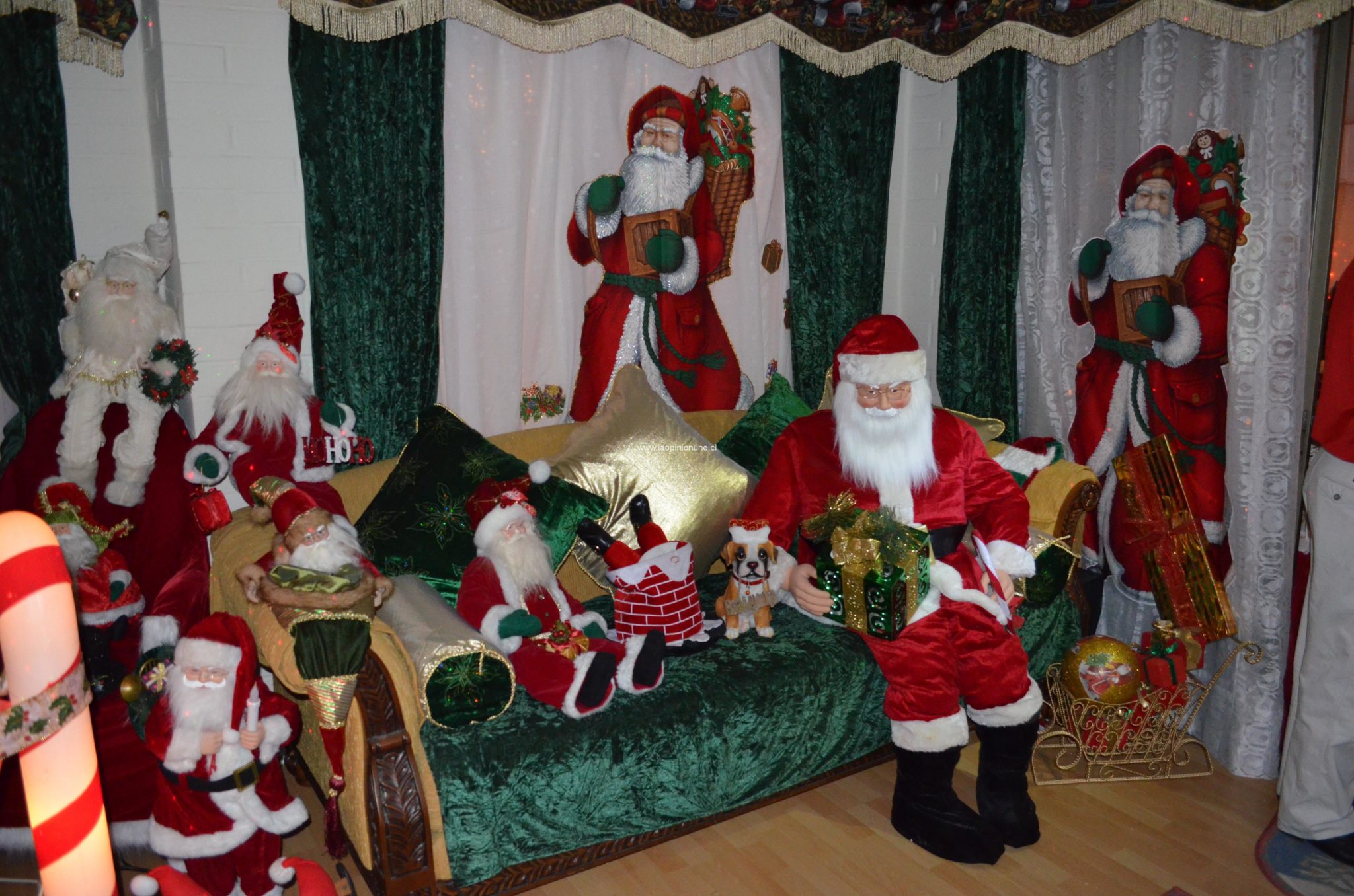 Hermosas casas adornan la Navidad en Villa Alemana