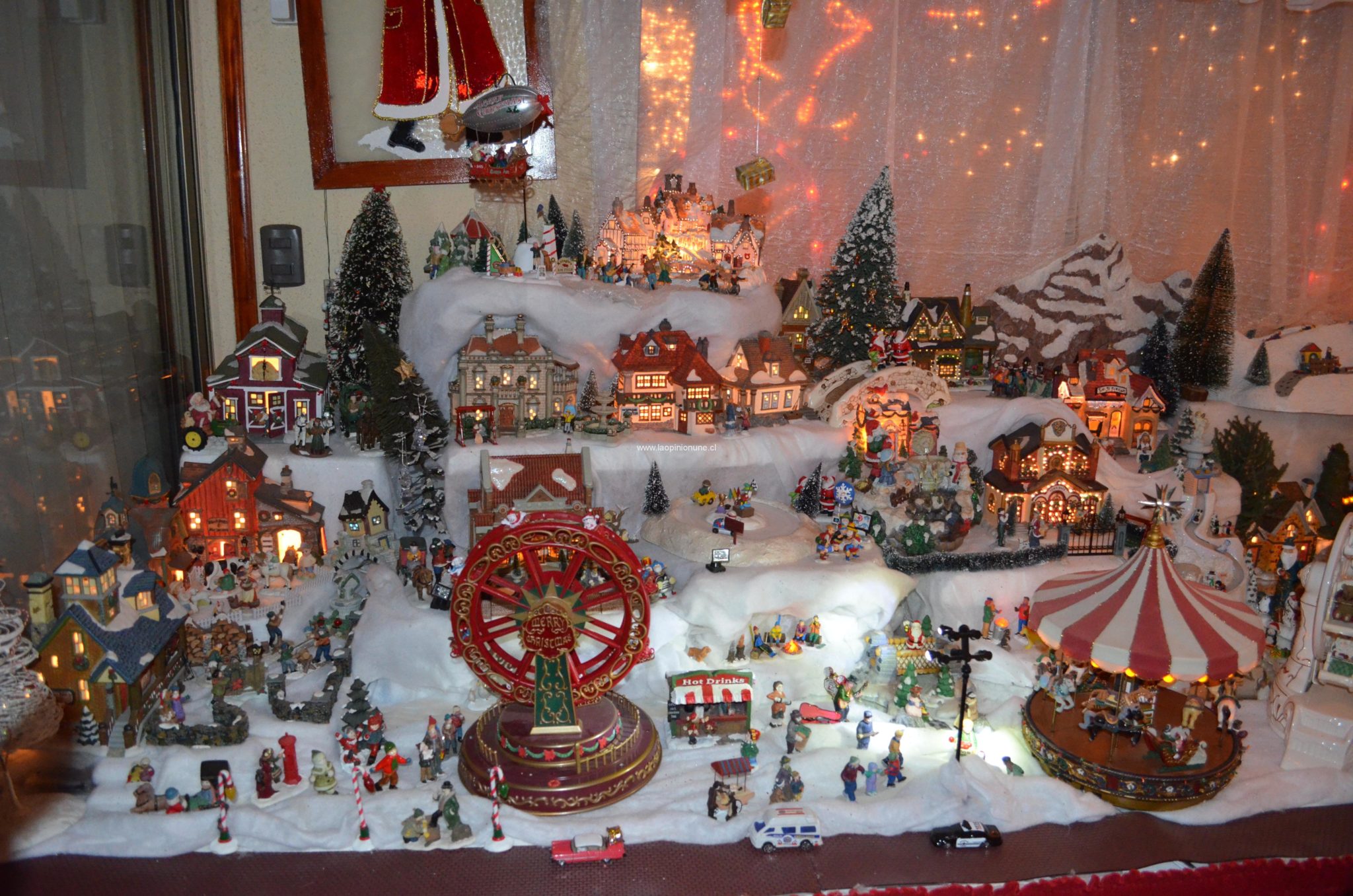 Hermosas casas adornan la Navidad en Villa Alemana