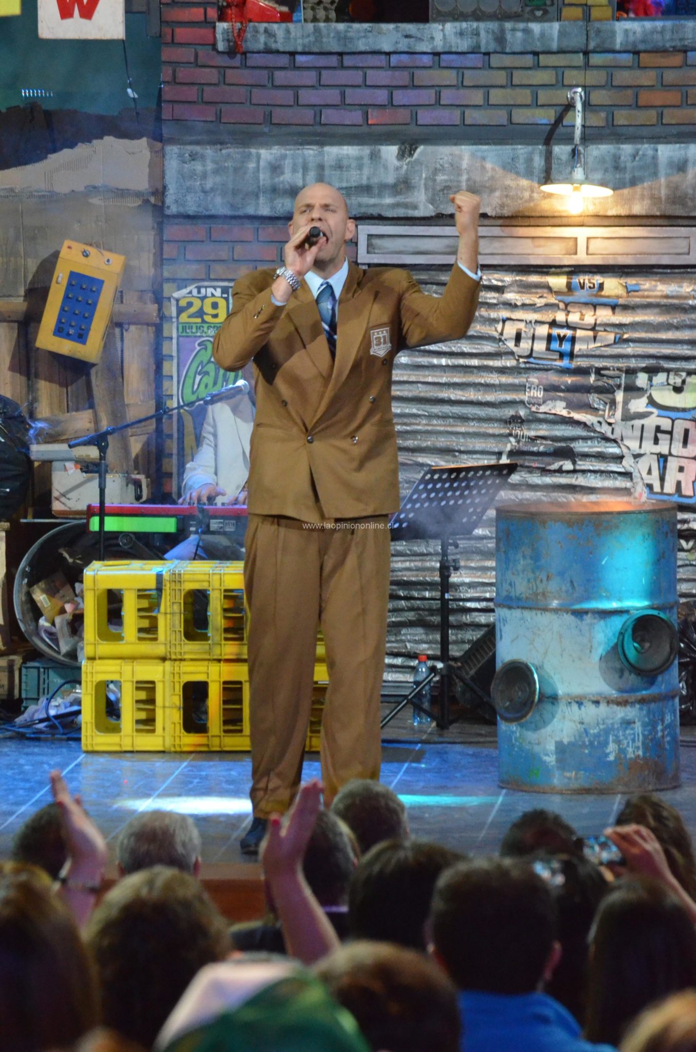 31 minutos inicia la fiesta en el Festival del Huaso de Olmué